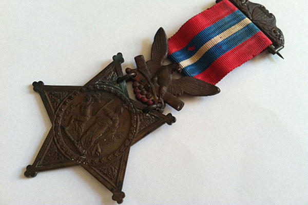 The medal awarded to then-Colonel (and later Maj. Gen.) Joshua L. Chamberlain for his “distinguished gallantry” in leading the 20th Maine volunteers on the second day of the Battle of Gettysburg.