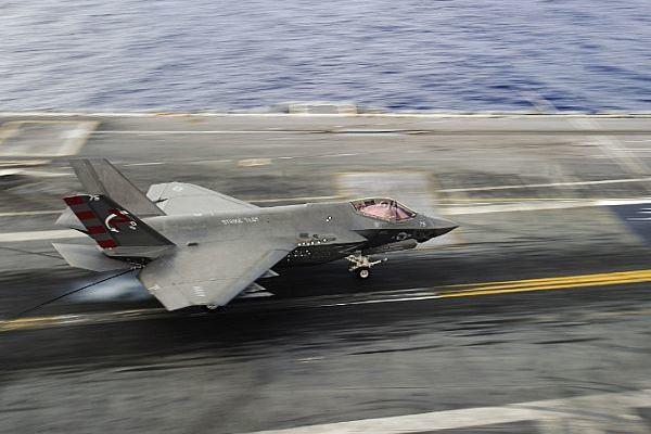 An F-35C Lightning II assigned to the Salty Dogs of Air Test and Evaluation Squadron (VX) 23 lands on the flight deck of the aircraft carrier USS George Washington (CVN 73) on Aug. 15, 2016, in the Atlantic Ocean. (Photo by Wyatt L. Anthony/U.S. Navy)