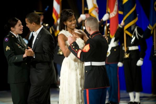 President and First Lady Dance at a 2008 Inaugural Ball