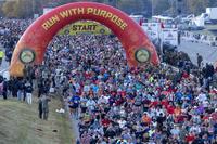 Racers compete in the 50th Marine Corps Marathon on October 26, 2025 (Eric Kayne, Stars & Stripes).