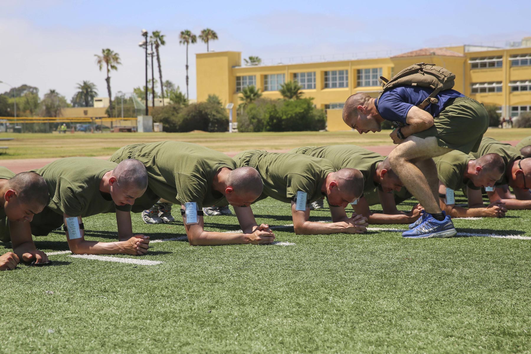 Marines Will Be Allowed To Choose Between Planks Crunches On Pft Military Com