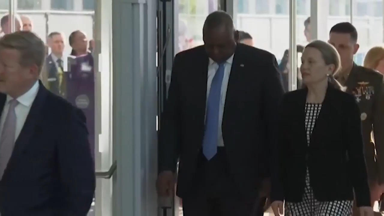 NATO to Debate Ukraine Support as War Continues