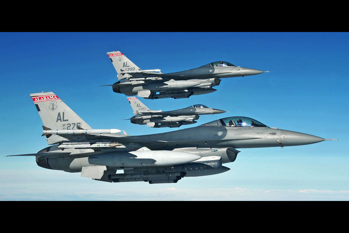 F-16 Fighting Falcon