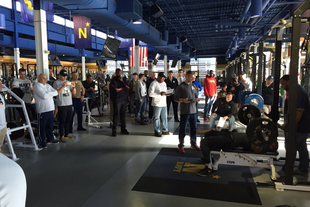 Navy Pro Day Shines Spotlight On Success Military Com