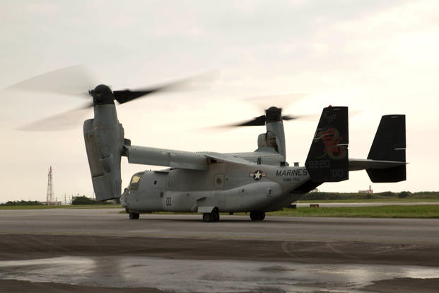 An MV-22 Osprey takes off from Marine Corps Air Station Futenma, Japan, in April 2016. (US Marine Corps photo/Jessica Collins)