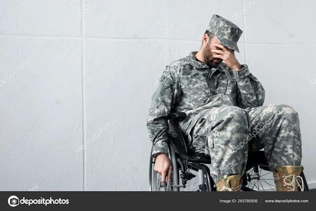 15 Terrible Military Stock Photos We Can Point At and Laugh