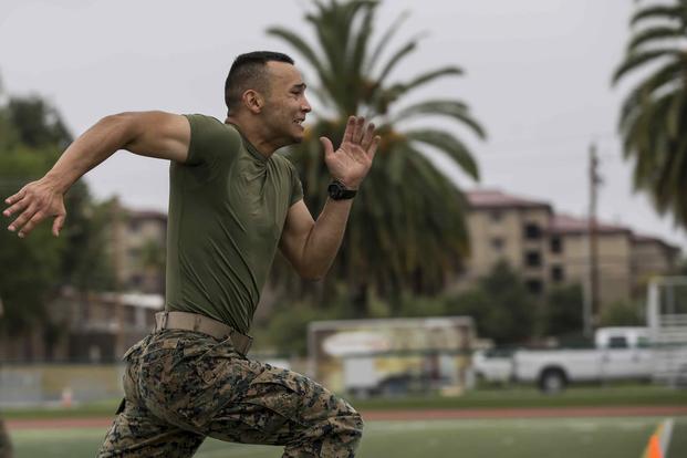 A Marine executes a 25-yard sprint at Marine Corps Base Camp Pendleton, California, June 27, 2018.