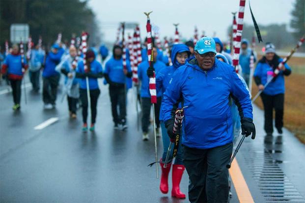 Willie McCain volunteers with wear blue: run to remember at the 2018 Fort Bragg All American Marathon (Joe Nicholson/wear blue: run to remember)