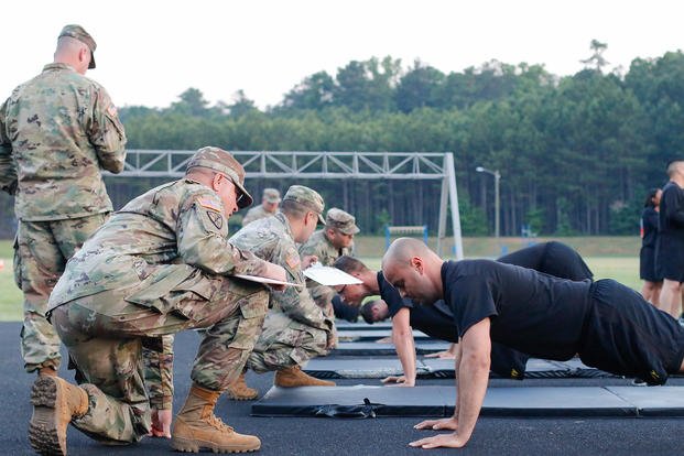 Soldiers take part in the Army Physical Fitness Test.