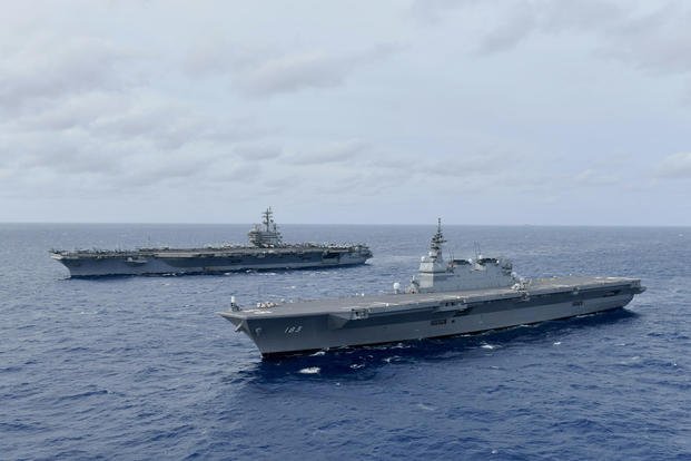 Naval aircraft carrier USS Ronald Reagan 
