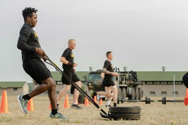 Army Won’t Commit to April Rollout of Troubled Fitness Test