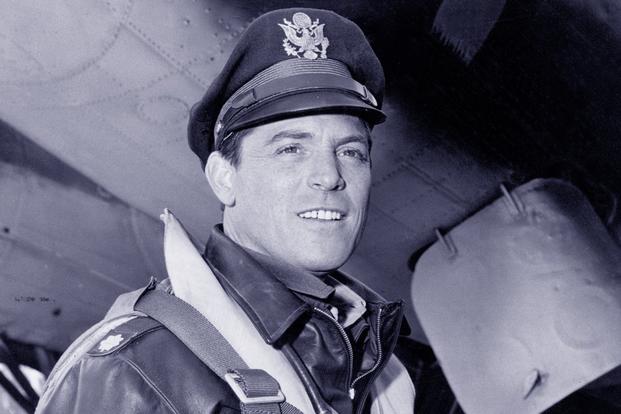 Paul Burke in "12 O'Clock High" (Quinn Martin Productions) Paul Burke 12 O'Clock High