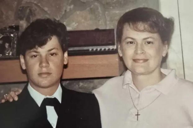 Elaine Rodriguez, pictured with her mother, Maria, was 23 when she left their Florida home for Navy boot camp. (Photo courtesy of Elaine Rodriguez) Elaine Rodriguez, pictured with her mother, Maria, was 23 when she left their Florida home for Navy boot camp.