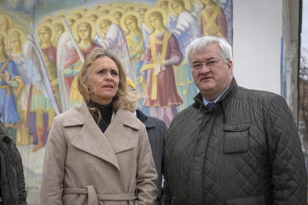 Iceland's Foreign Minister Thorgerdur Katrin Gunnarsdottir, left, and Ukraine's Foreign Minister Andriiy Sybiha