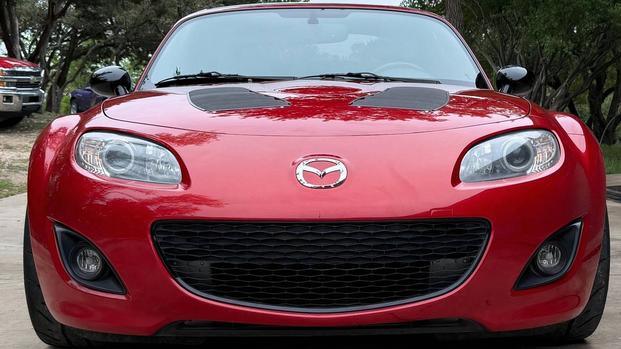 2015 Mazda Miata smile