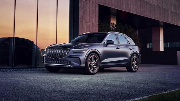 2025 Genesis Electrified GV70