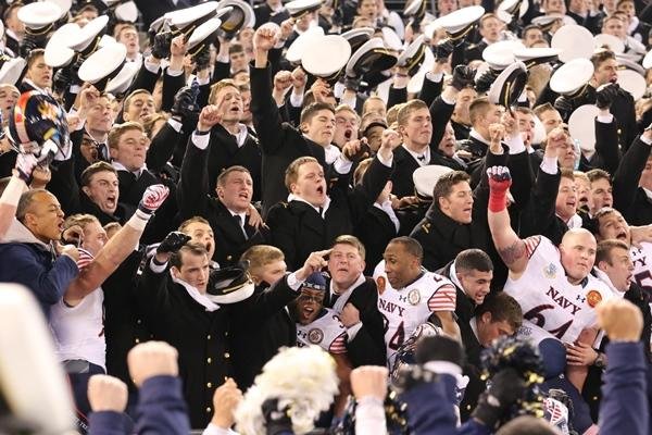 The Midshipmen celebrate after Navy's 13th straight victory over Army in the 115th Army-Navy game (Military.com/Steve Whitman)