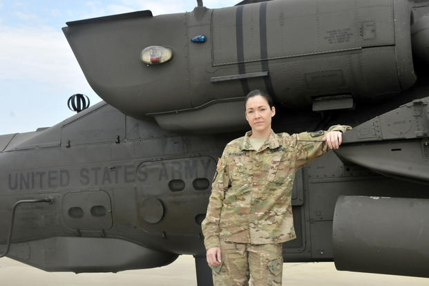 Mississippi S 1st Female Apache Pilot Fulfills Dream