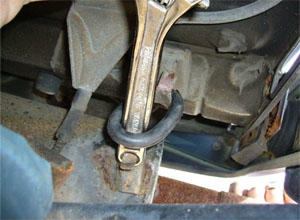 Car Maintenance: Replacing the Exhaust Hanger for Your Muffler