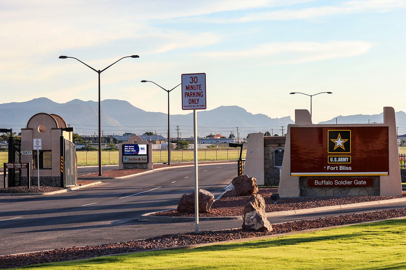 Fort Bliss v Teksasu gosti velik azilni center za migrante