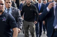 Ukrainian President Volodymyr Zelenskyy, center, tours the Scranton Army Ammunition Plant
