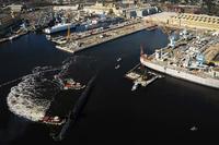 The Ohio-class ballistic-missile submarine USS West Virginia departs Norfolk Naval Shipyard in Portsmouth, Va., following an engineering refueling overhaul. (U.S. Navy photo/Mass Communication 2nd Class Ernest R. Scott)