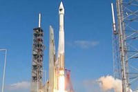 A United Launch Alliance Atlas V carrying the Air Force's GPSIIF-11 launches from Space Launch Complex 41 at Cape Canaveral Air Force Station, Fla., on Oct. 31, 2015. (U.S. Air Force courtesy photo)
