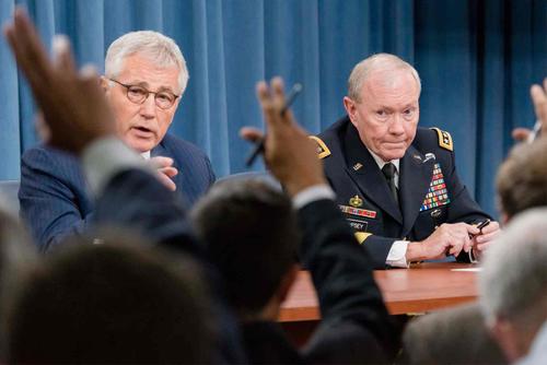 Secretary of Defense Chuck Hagel and U.S. Army Gen. Martin E. Dempsey in 2014